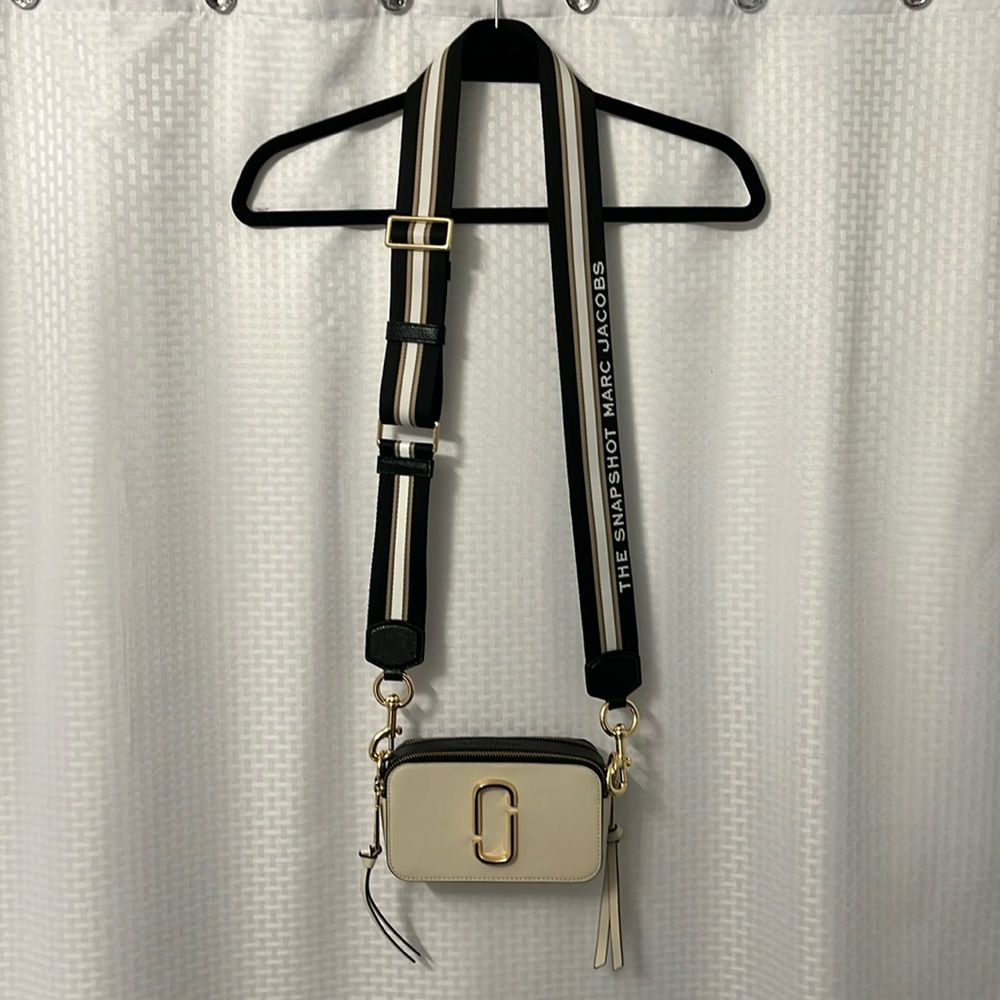 Marc Jacobs Snapshot